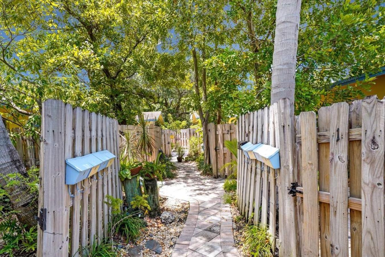 Lovely 1 Bedroom - Just Beachy By Pmi Fort Lauderdale Extérieur photo