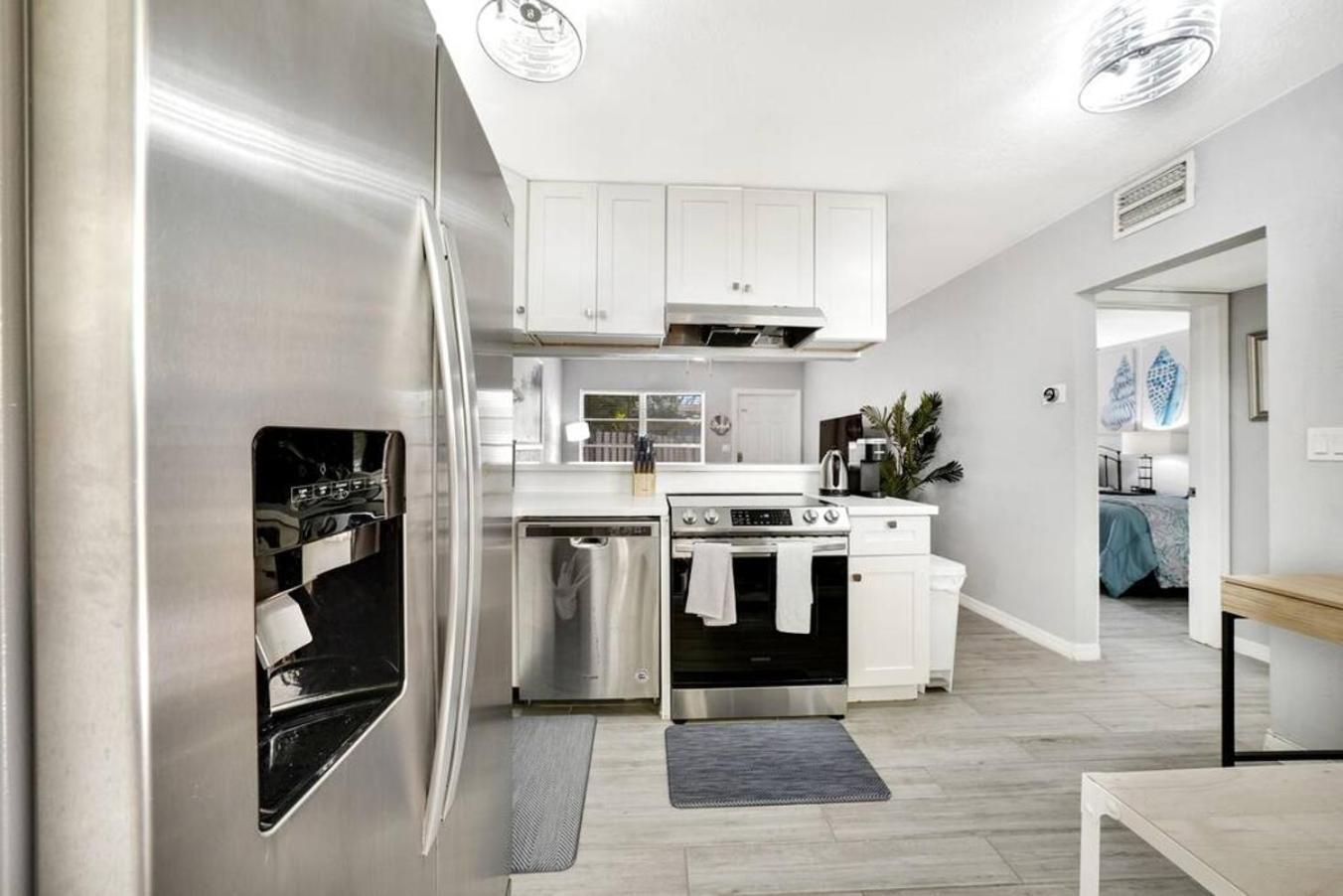 Lovely 1 Bedroom - Just Beachy By Pmi Fort Lauderdale Extérieur photo