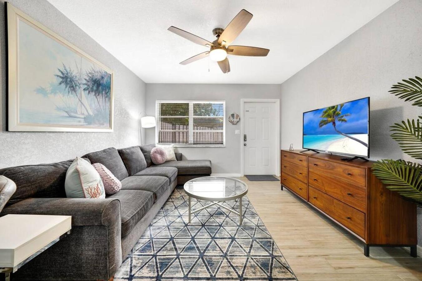 Lovely 1 Bedroom - Just Beachy By Pmi Fort Lauderdale Extérieur photo
